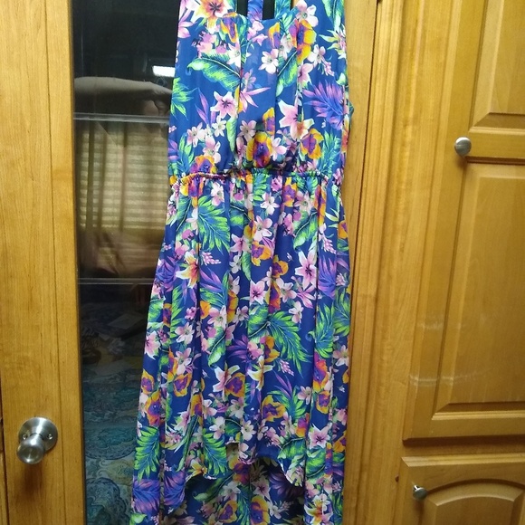 Sexy High Low Dress - Picture 1 of 3